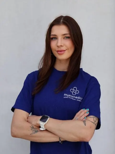 Emilka, fizjoterapeutka i trenerka personalna w Physiomedica