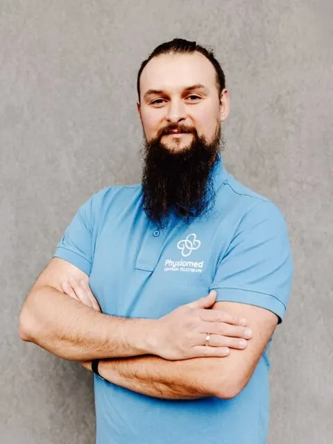 Jakub, fizjoterapeuta i trener personalny w Physiomedica